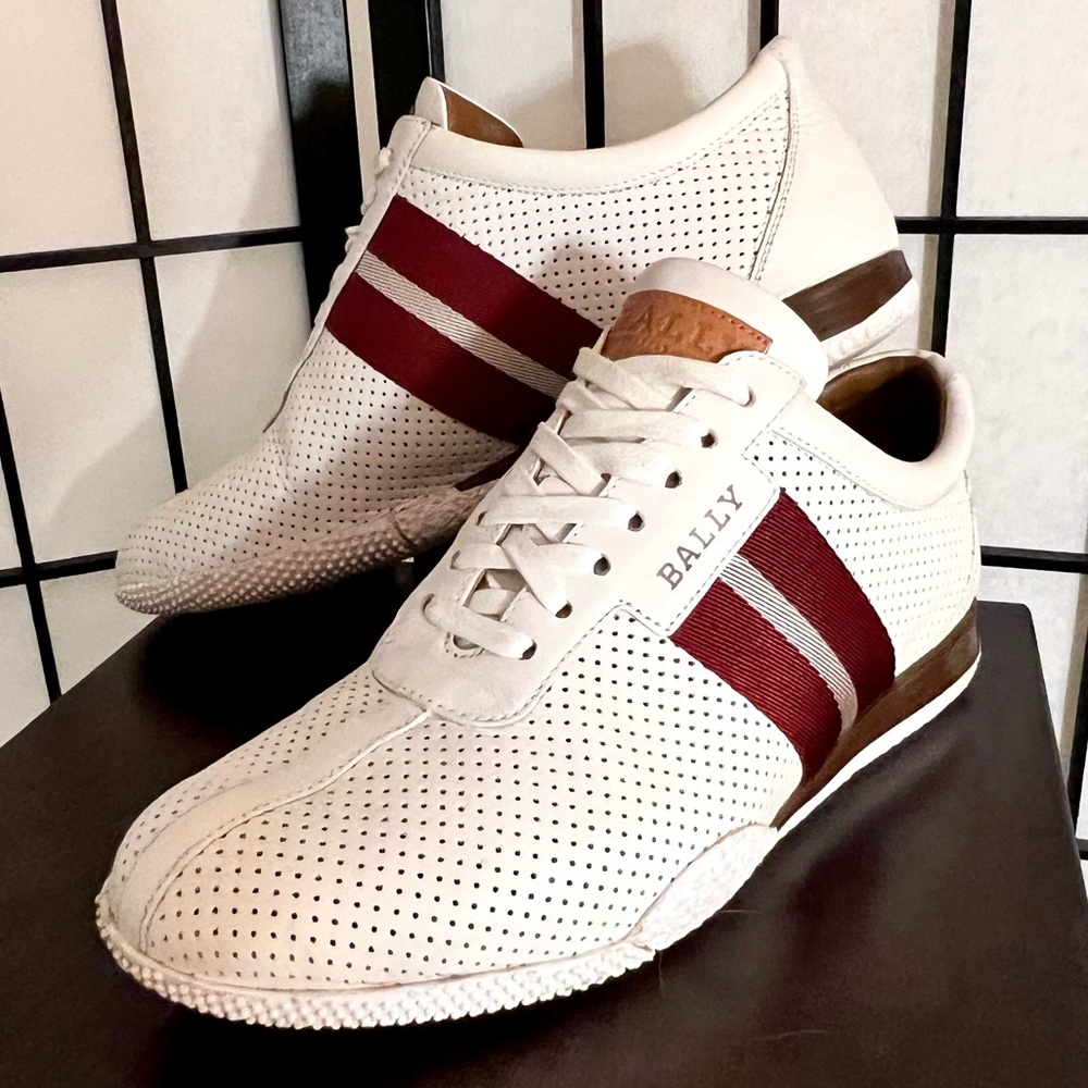 BALLY MEN’S PERFORATED SNEAKERS